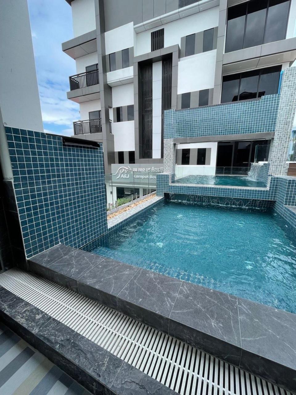 A&J Kampot Boutique Hotel Eksteriør billede